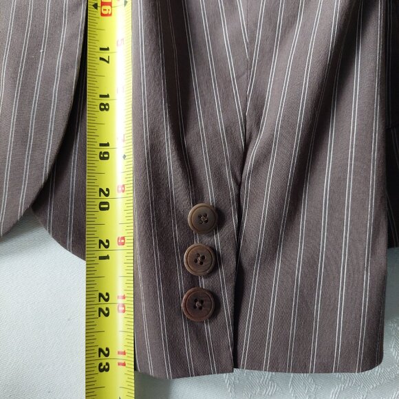 Talbots Brown Pinstripe Stretch Italian Fabric Pants Suits, Size 4 - Picture 8 of 14